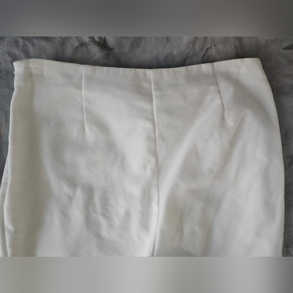 CHICO'S White Cotton/Stretch Ankle Side-Zip Pants | SZ S/4 - Picture 4 of 7